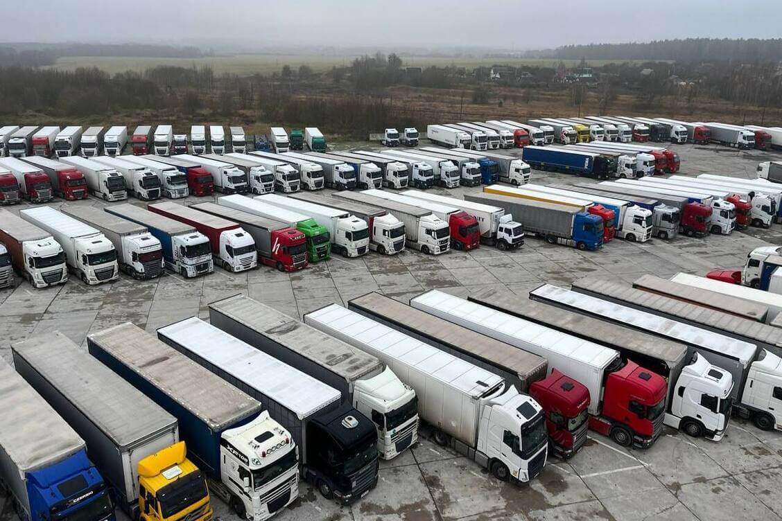 Литовские фуры застряли в Беларуси